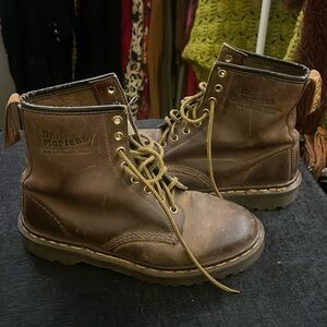 Dr marten boots